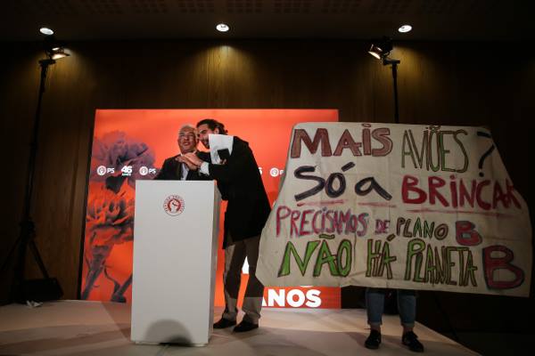 Two years jail for denouncing Lisbon’s airport expansion?